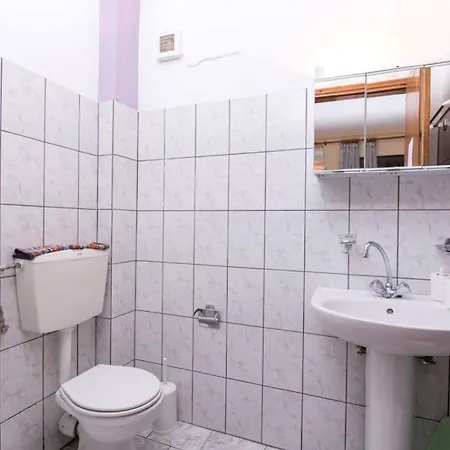 Apartament Paschalis *